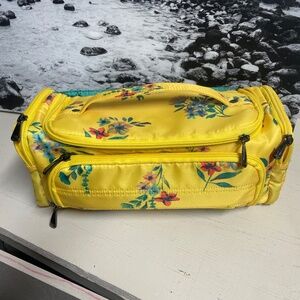Lug Trolley Bouquet Yellow